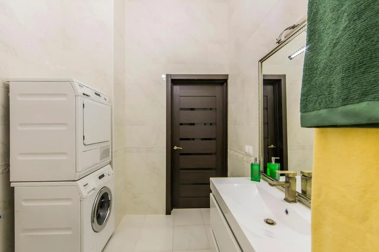 Apartman 2К Квартира Поруч Із Майданом Незалежності Kijev