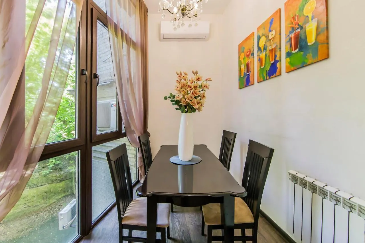 Apartman 2К Квартира Поруч Із Майданом Незалежності Kijev