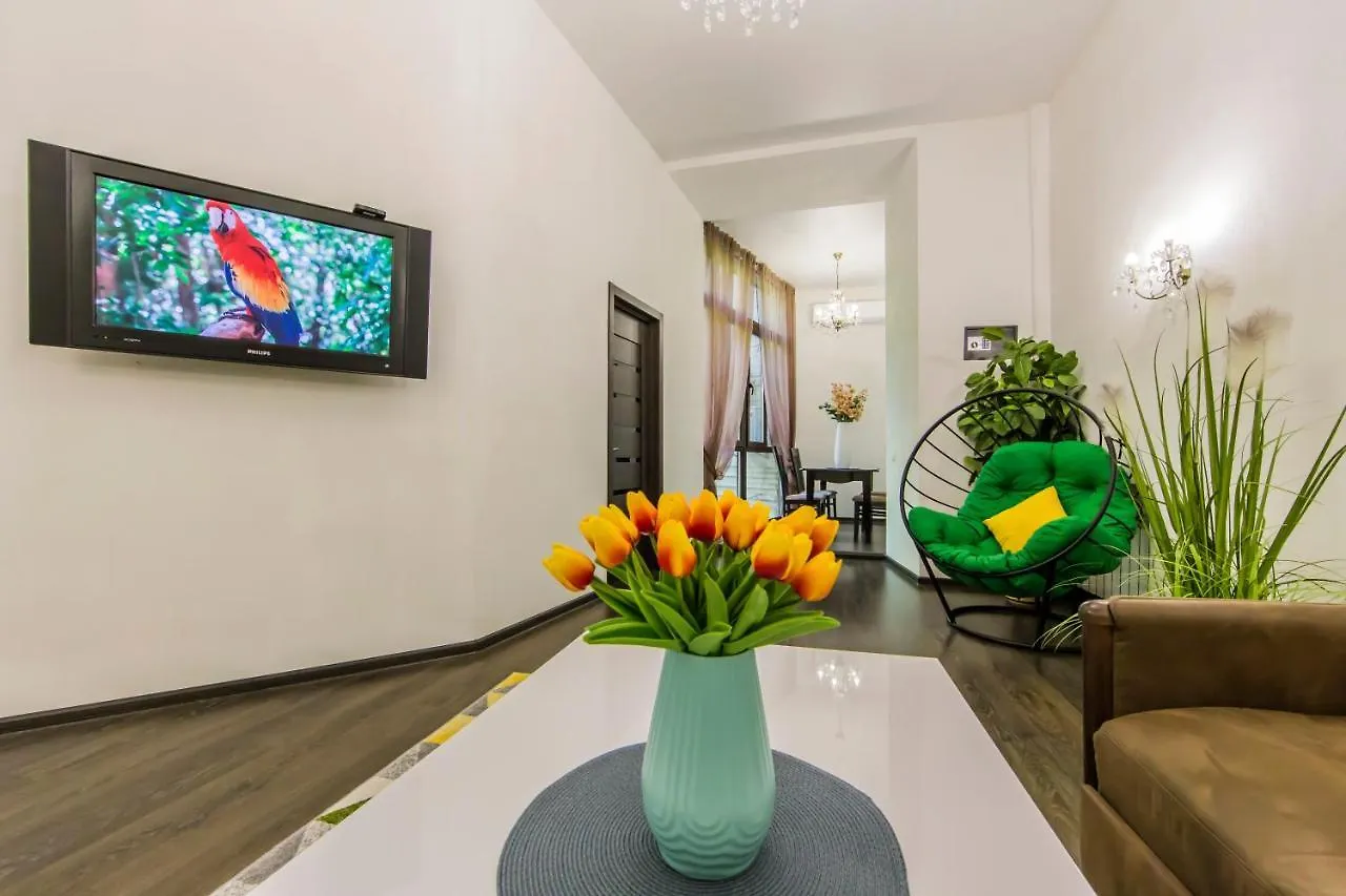 Apartment 2К Квартира Поруч Із Майданом Незалежності Kyiv