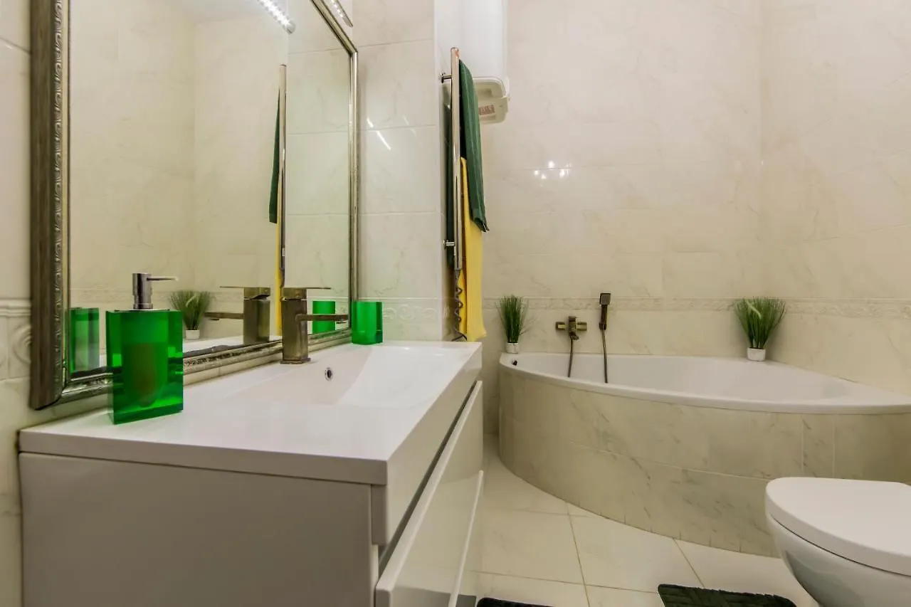 2К Квартира Поруч Із Майданом Незалежності Kyiv Apartment